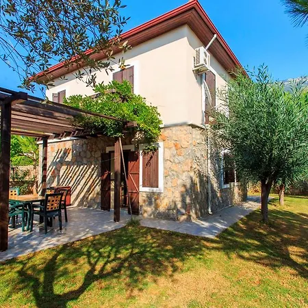 The Village Villas 22 *